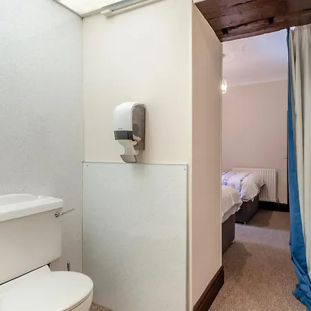 Halls Bank Farm * Aspatria
