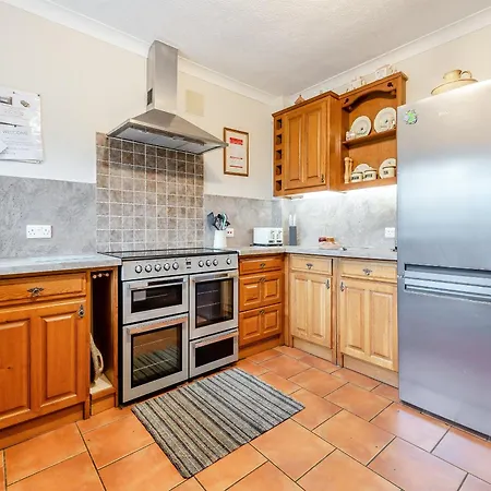 Holiday home Halls Bank Farm *